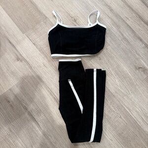 beyond yoga workout set